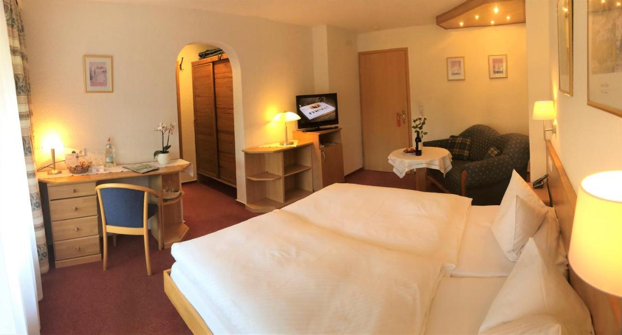 Hotel Breitenbacher Hof วัลดาคทาล ภายนอก รูปภาพ